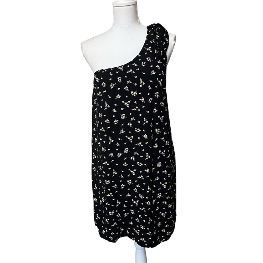 American Eagle Ditsy Floral One Shoulder Dress Size Medium Womens Black‎ NWT